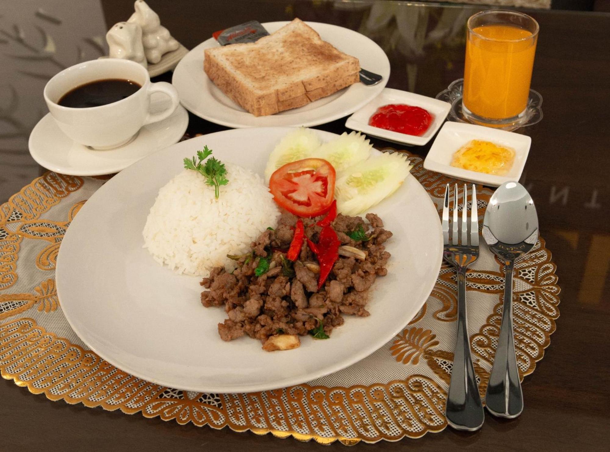 Peppery Hills Hotel Chiang Mai Exterior foto